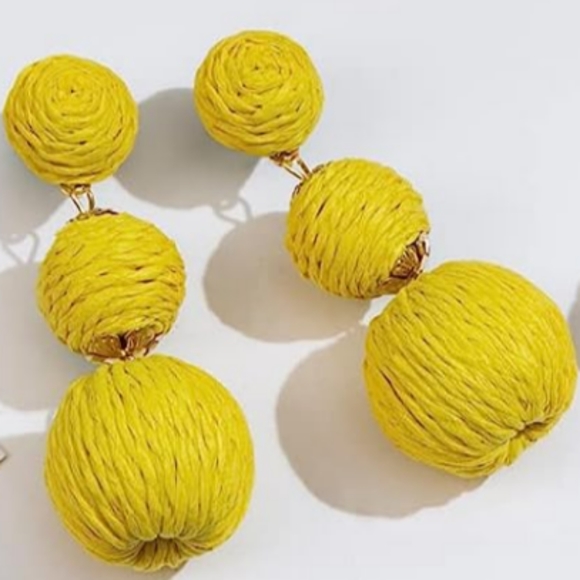 Chunky Yellow Rattan Earrings Wicker Bold Statement Wicker Dangle 80s 90s New - Picture 2 of 3
